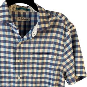 Tommy Bahama casual button front men’s shirt Medium blue check Linen